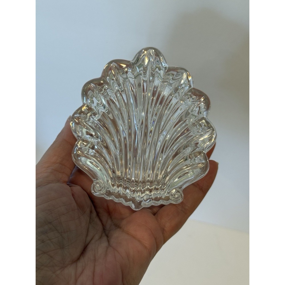 Vintage 3" Gorham Crystal Seashell Trinket Box Discontinued Chantilly Heavy EUC